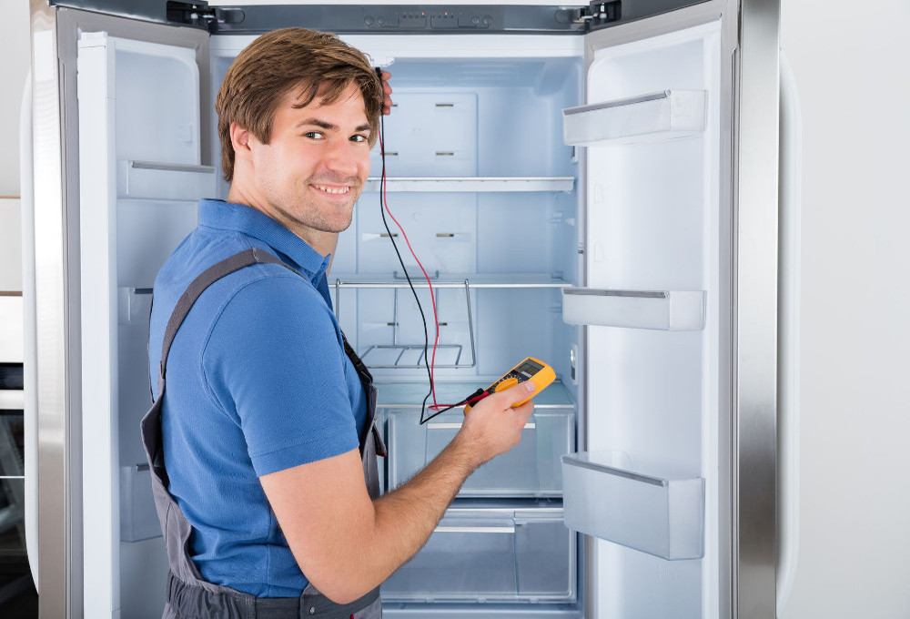 Качественный и оперативный ремонт холодильников на дому в Санкт-Петербурге